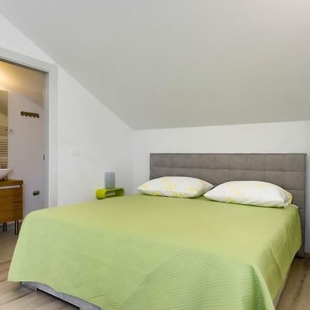 Apartmani Bosa Zara Esterno foto