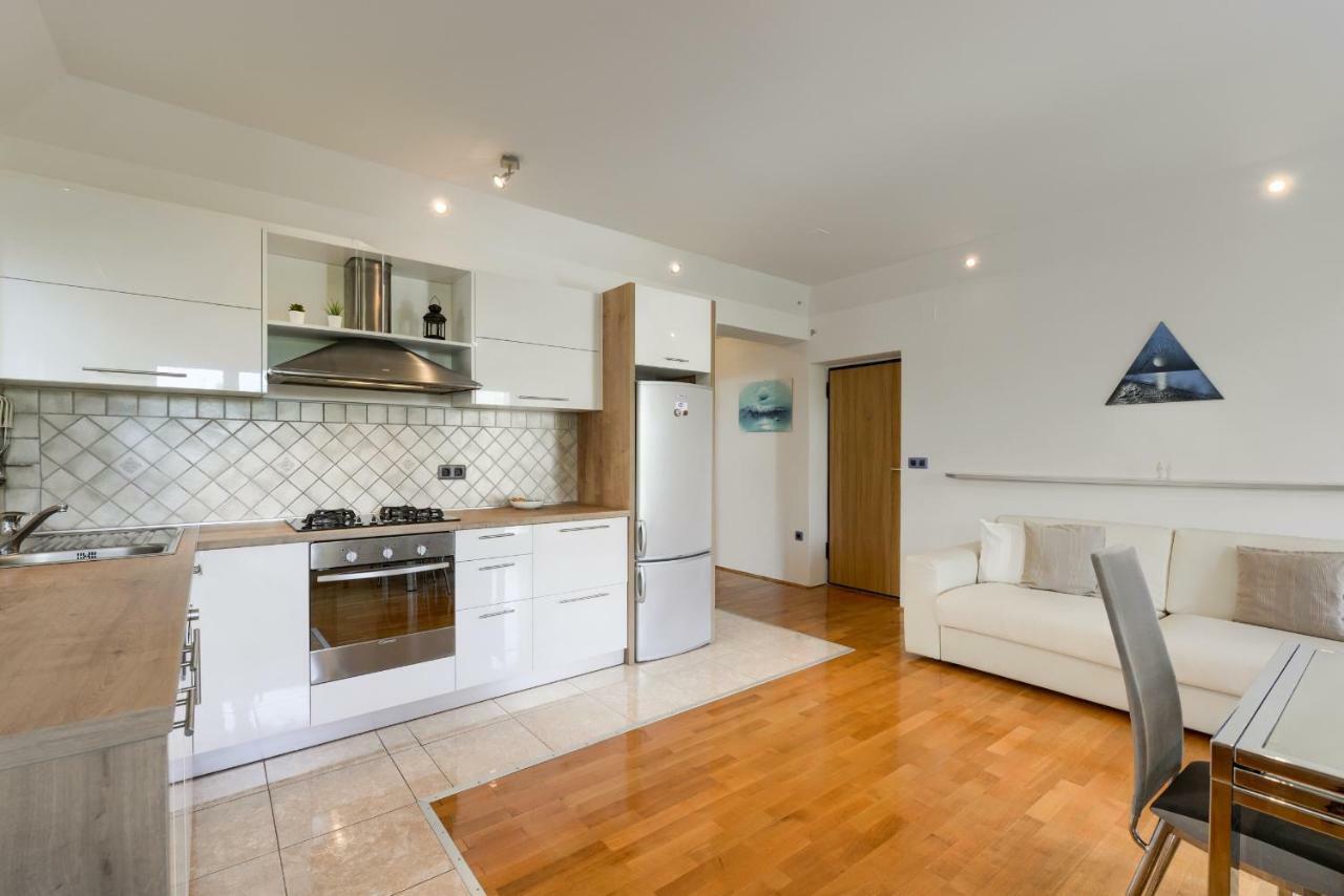Apartmani Bosa Zara Esterno foto