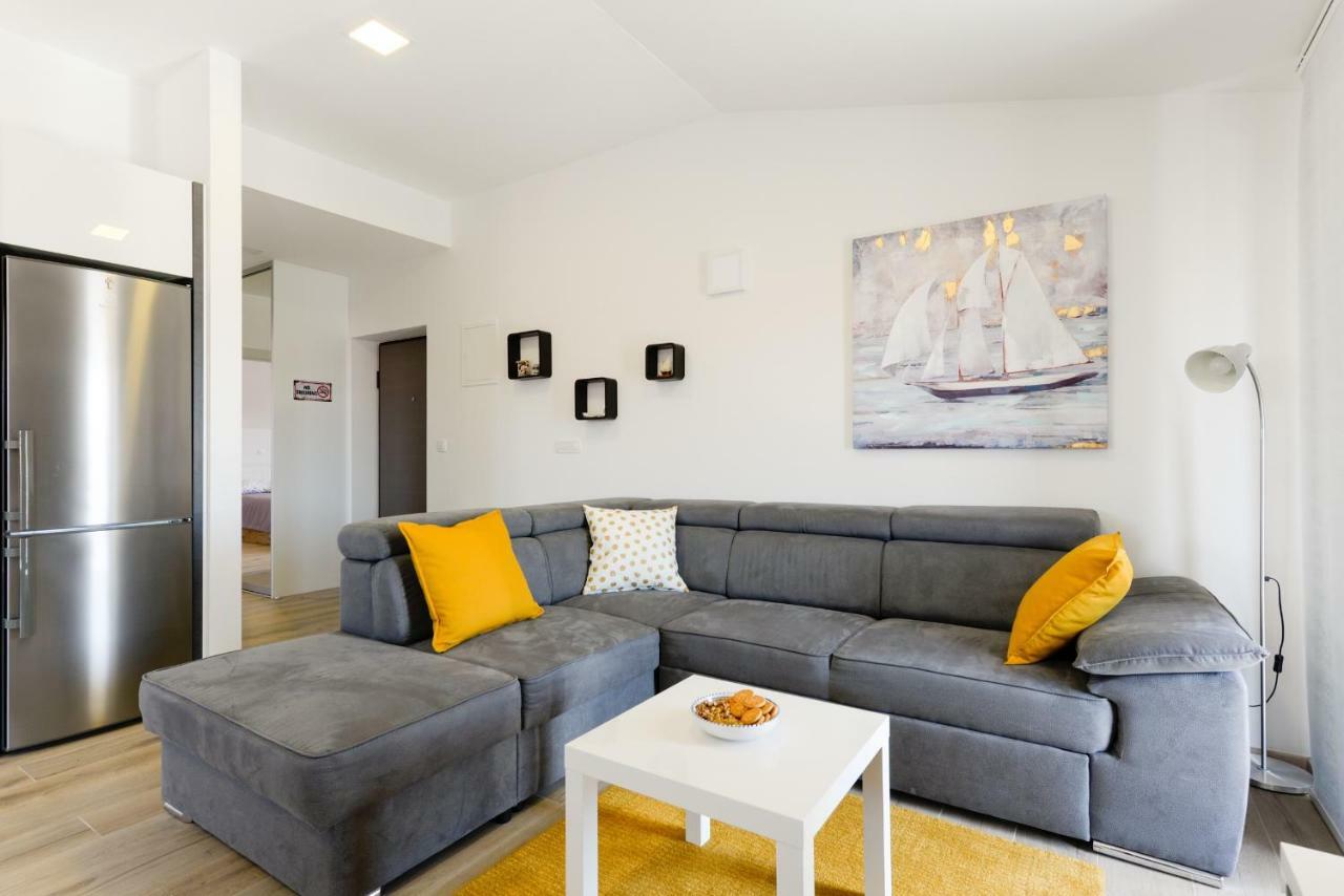 Apartmani Bosa Zara Esterno foto