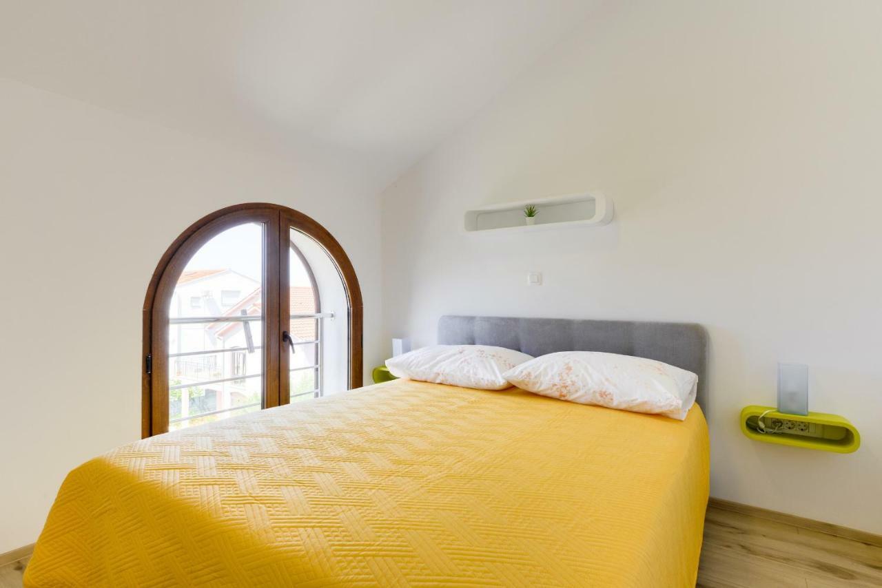 Apartmani Bosa Zara Esterno foto