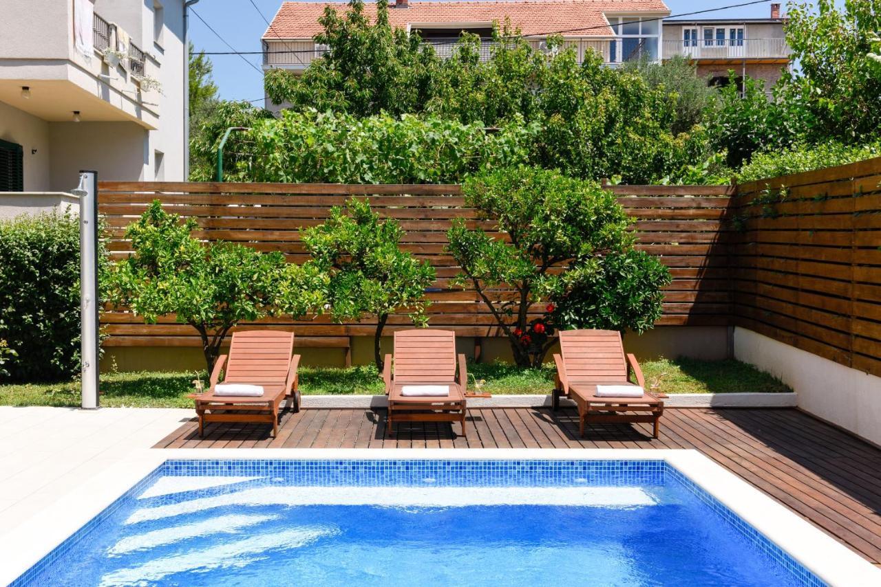 Apartmani Bosa Zara Esterno foto